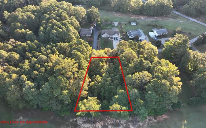 Pictures of Land property located at Lot 13 Longwood Drive, Bracey, VA 23919 for sales - image #1