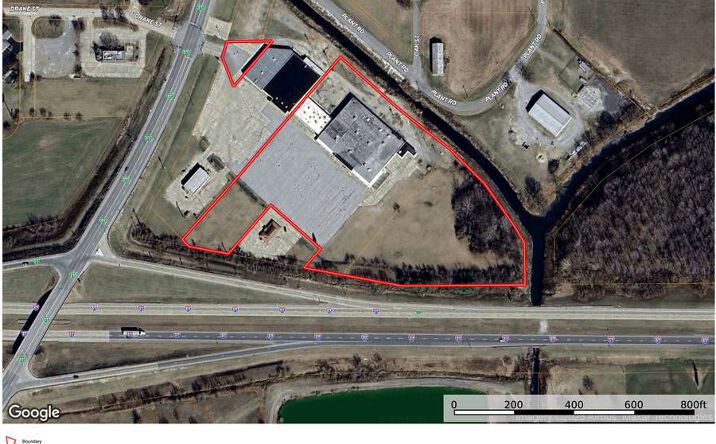 Pictures of Land property located at 3,5,7,9 Charleston Plaza, Charleston, MO 63834 for sales - image #1