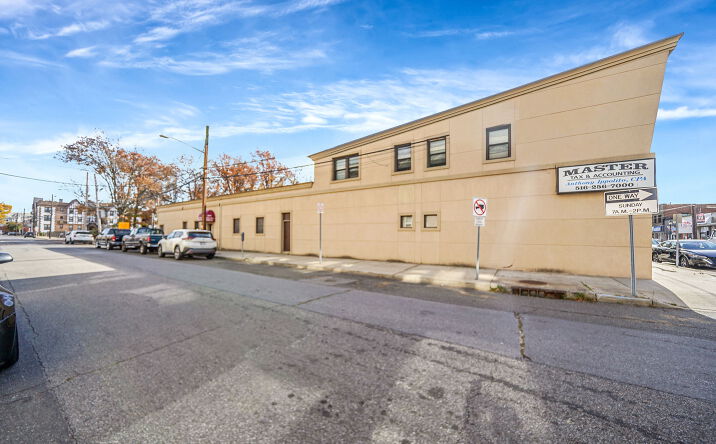Pictures of Office property located at 203 Rockaway Ave, Valley Stream, NY 11580 for sales - image #1