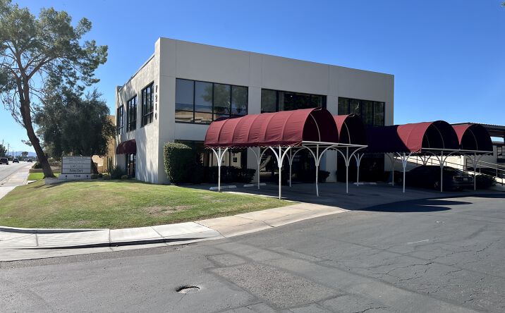 Pictures of Office property located at 7210 N 16th St, Phoenix, AZ 85020 for sales - image #1
