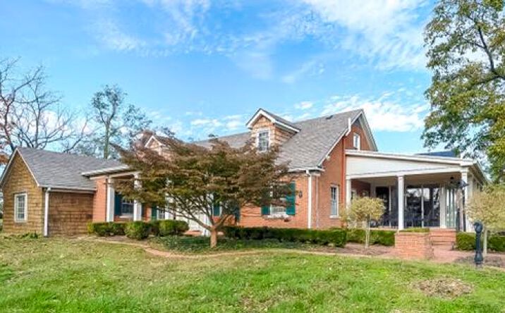 Pictures of Land property located at 2680 Newtown Pike, Lexington, KY 40511 for sales - image #1
