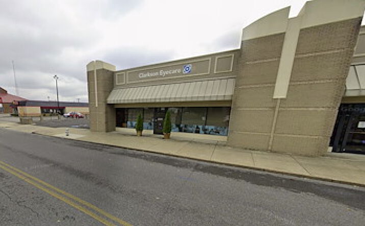 Pictures of Office property located at 1746 Broadway Street, Paducah, KY 42001 for sales - image #1