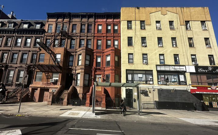 Pictures of Office property located at 2014 5th Ave, New York, NY 10035 for sales - image #1