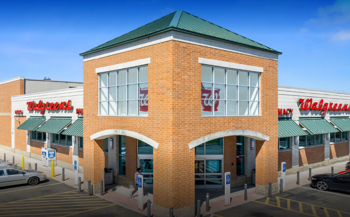 Pictures of Retail property located at 1036 W Main St, Branford, CT 06405 for sales - image #1