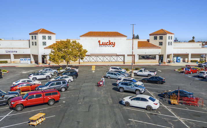 Pictures of Retail property located at 1133 Old County Rd, San Carlos, CA 94070 for sales - image #1