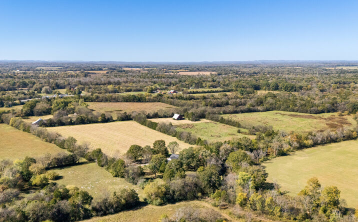 Pictures of Land property located at 2159 Verona Caney Rd, Lewisburg, TN 37091 for sales - image #1