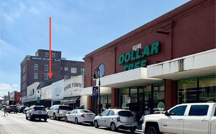 Pictures of Retail property located at 1136 E Elizabeth St., Brownsville, TX 78520 for sales - image #1