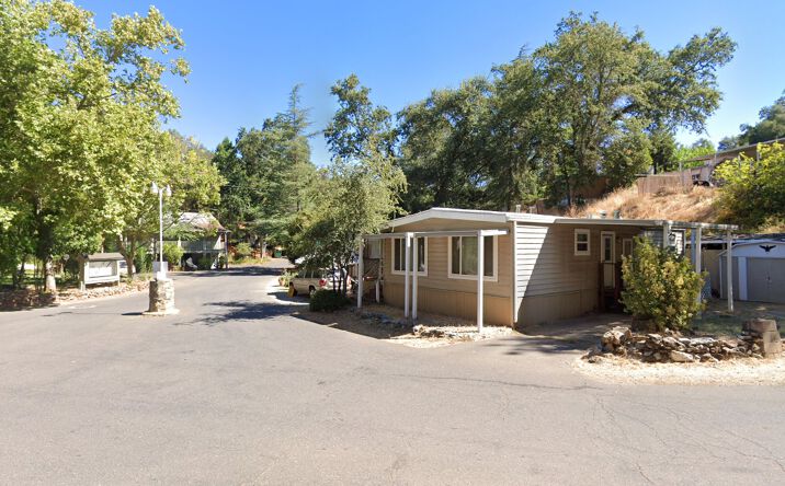 Pictures of Mobile Home Park property located at 10760 Wigwam Rd, Jamestown, CA 95327 for sales - image #1