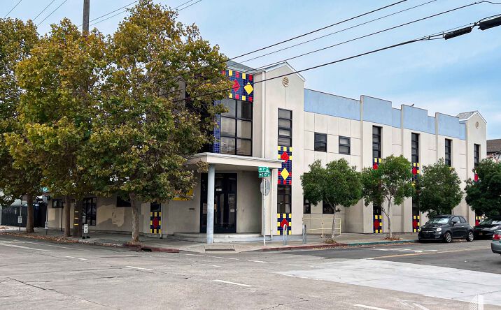 Pictures of Retail property located at 1011 7th Ave, Oakland, CA 94606 for sales - image #1