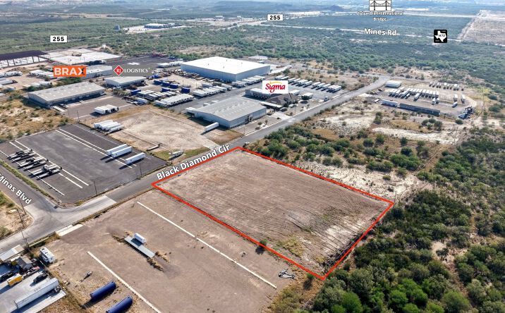 Pictures of Land property located at 1018 Black Diamond Cir, Laredo, TX 78045 for sales - image #1