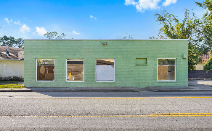 Pictures of Retail property located at 2203 Skidaway Rd, Savannah, GA 31404 for sales - image #1