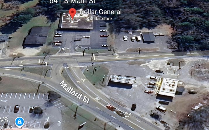 Pictures of Retail property located at 641 S Main St, Kenansville, NC 28349 for sales - image #1
