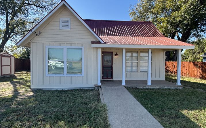 image of property at 115 N GABRIEL ST Leander TX 78641