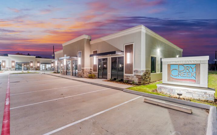 Pictures of Office, Retail property located at 28809 Hardin Store Rd, Magnolia, TX 77354 for sales - image #1