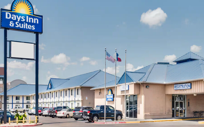 Pictures of Hospitality property located at 7060 San Bernardo Ave, Laredo, TX 78041 for sales - image #1