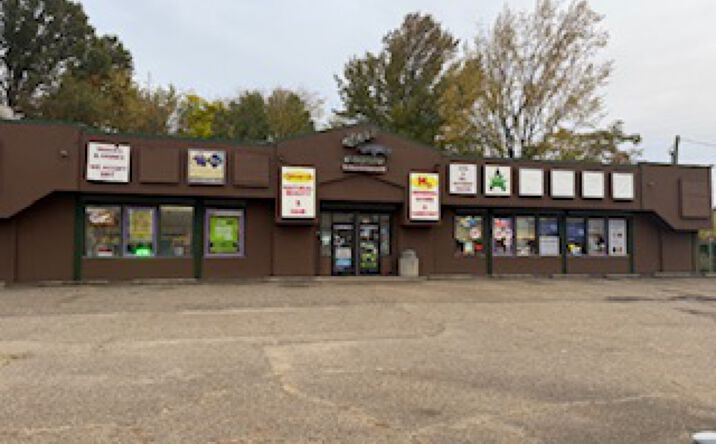 Pictures of Retail property located at 1286 Vernon Odom Blvd., Akron, OH 44307 for sales - image #1