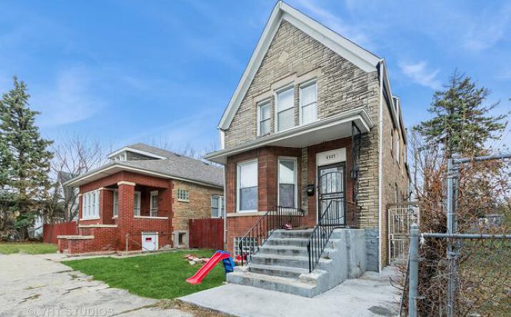 Pictures of Multifamily property located at 6927 S Hermitage Avenue, Chicago, IL 60636 for sales - image #1