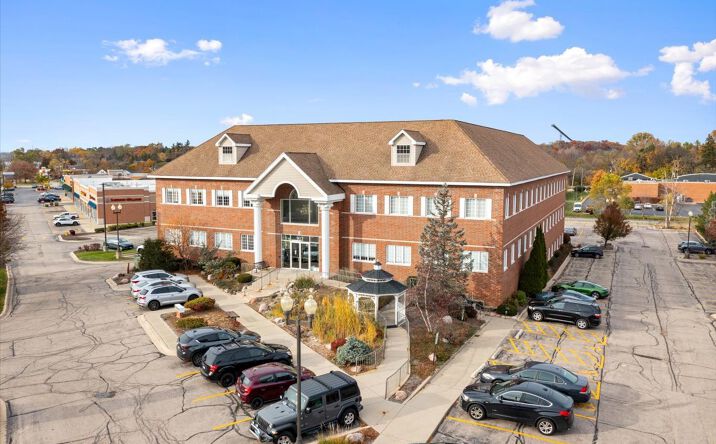 Pictures of Office property located at 912 Northwest Highway 206, Fox River Grove, IL 60021 for sales - image #1