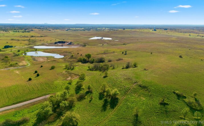 Pictures of Land property located at 1 Sandstone Avenue, Skiatook, OK 74070 for sales - image #1