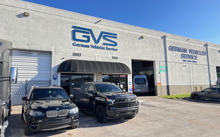 Pictures of Business for Sale property located at 3841 Pembroke Rd, Hollywood, FL 33021 for sales - image #1