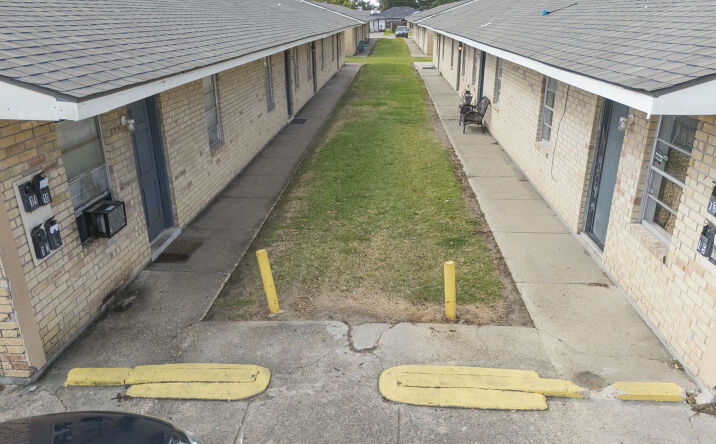 Pictures of Multifamily property located at 411 Arlington Ave, Houma, LA 70363 for sales - image #1