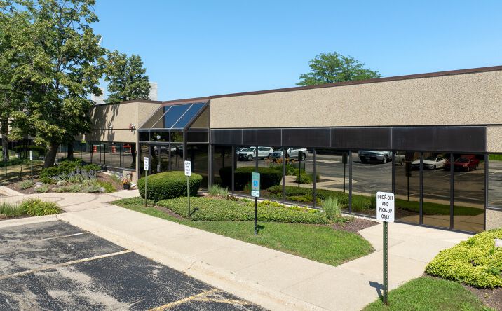 Pictures of Mixed Use, Office property located at 1161 Lake Cook Rd, Deerfield, IL 60015 for sales - image #1