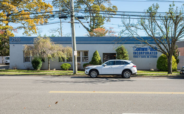 Pictures of Office property located at 2149 Wantagh Ave, Wantagh, NY 11793 for sales - image #1