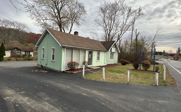 Pictures of Office, Retail, Special Purpose property located at 208 Route 52, Carmel, NY 10512 for sales - image #1