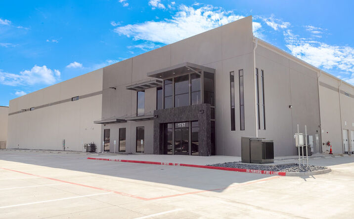 Pictures of Industrial property located at 1717 Vidal Cantu Rd., Laredo, TX 78045 for sales - image #1