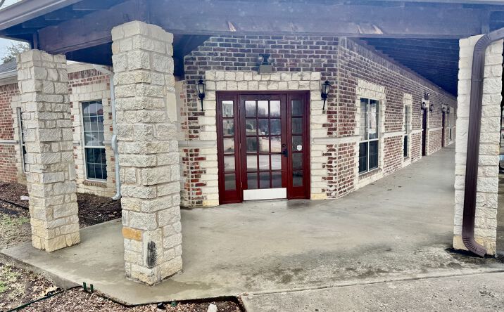 Pictures of Office property located at 6300 Stonewood Dr, Plano, TX 75024 for sales - image #1