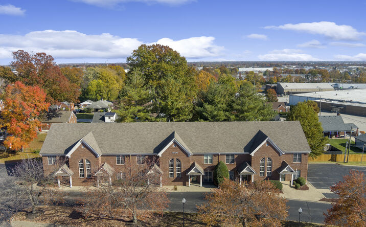 Pictures of Office property located at 1300 Gardiner Ln, Louisville, KY 40213 for sales - image #1