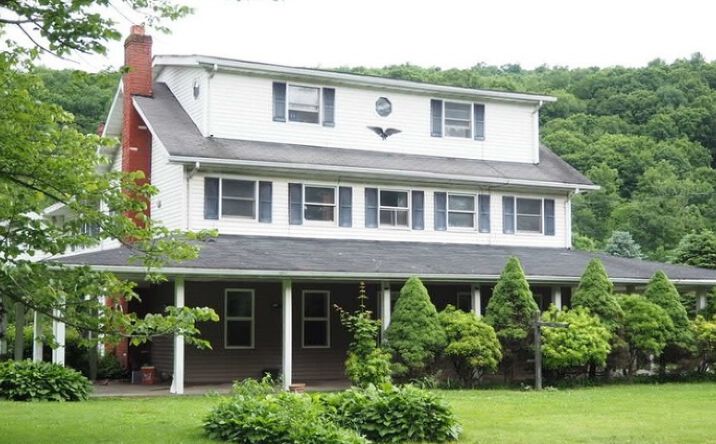 Pictures of Office, Special Purpose property located at 265 S Sterling Road, South Sterling, PA 18460 for comps - image #1