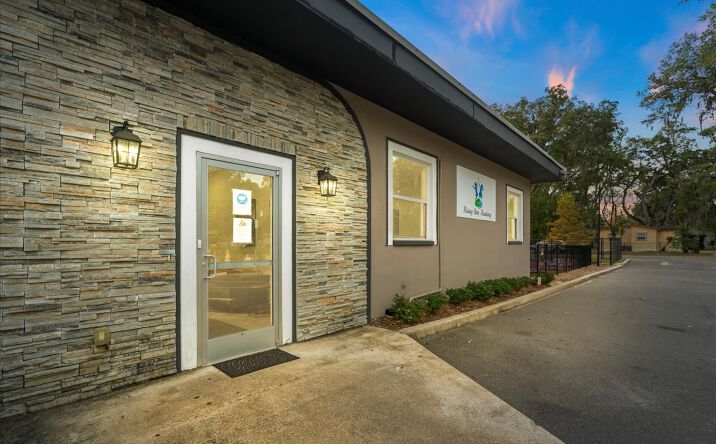 Pictures of Mixed Use property located at 1938 NE Waldo Road, Gainesville, FL 32609 for sales - image #1