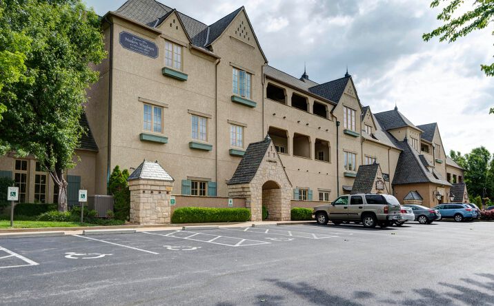 Pictures of Office property located at 1531 E Bradford Parkway Unit 320, Springfield, MO 65804 for sales - image #1