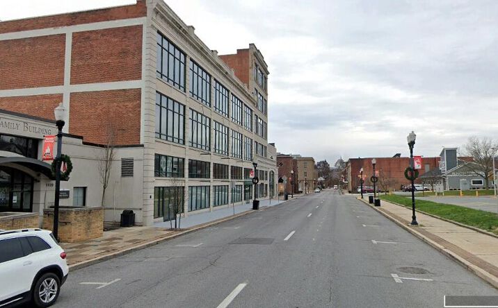 Pictures of Retail, Mixed Use property located at 1421 12th Ave, Altoona, PA 16601 for sales - image #1
