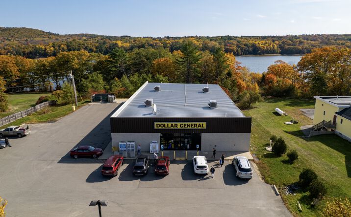 Pictures of Retail property located at 779 N Main Street, Winterport, ME 04496 for sales - image #1