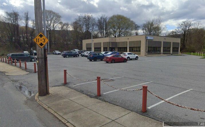 Pictures of Office property located at 1091 Broad Street, Johnstown, PA 15906 for sales - image #1