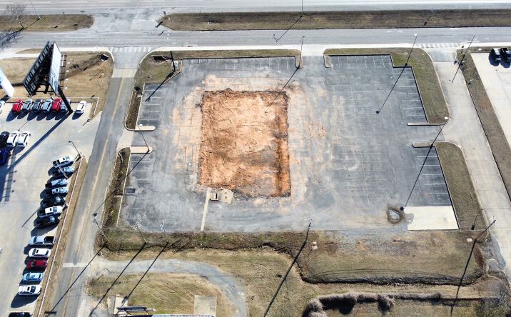 Pictures of Land property located at 204 W Shawnee St, Muskogee, OK 74401 for sales - image #1
