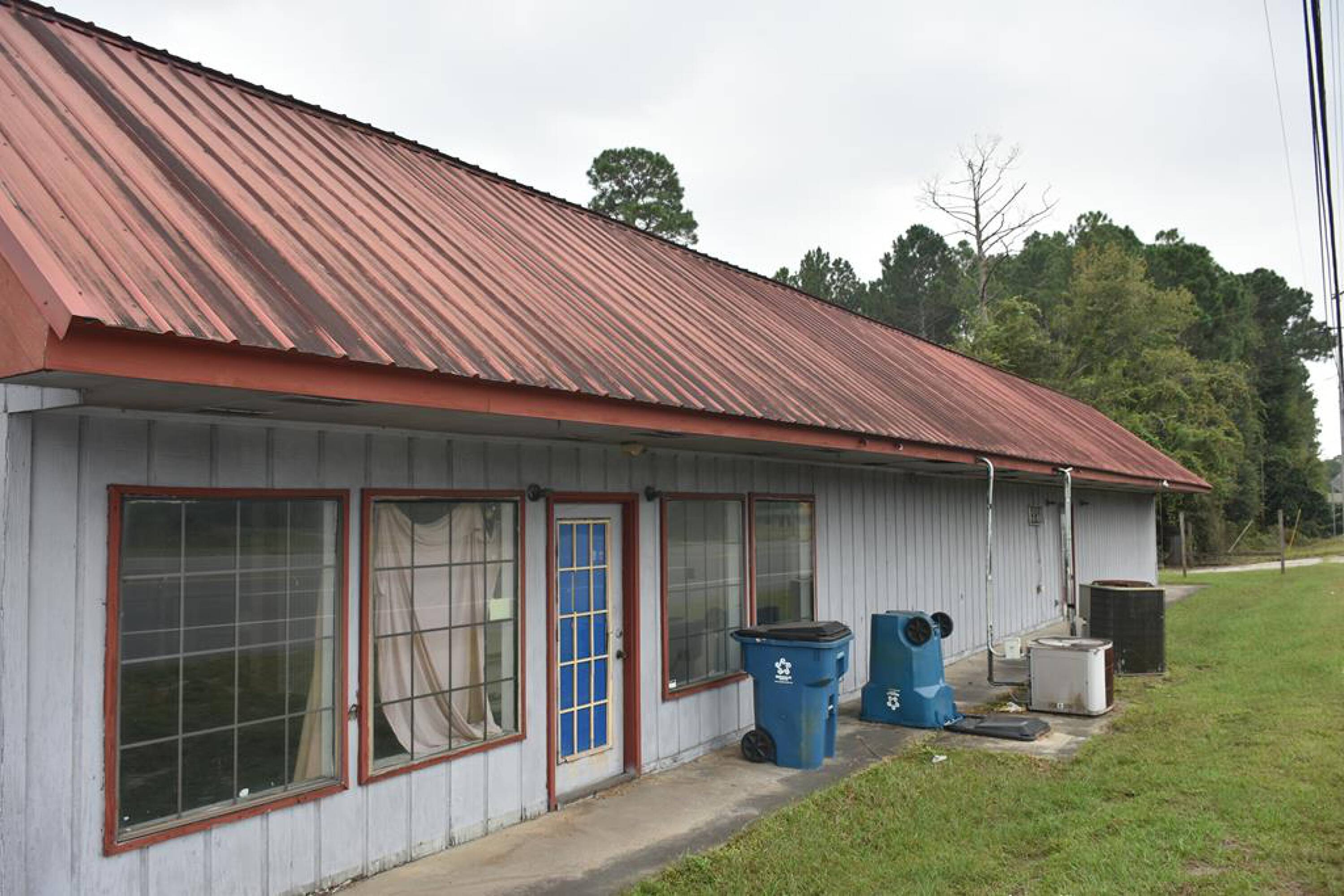 3400 Savannah Hwy, Jesup, GA 31545