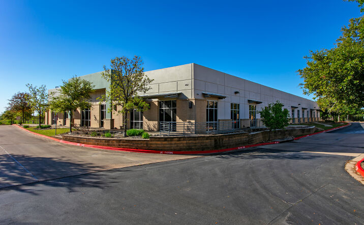 Pictures of Office property located at 402 Harvey Mitchell Pkwy S, College Station, TX 77845 for sales - image #1