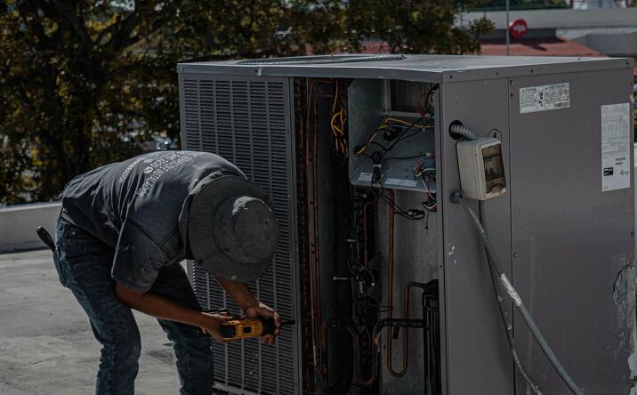 Pictures of Retail, Business for Sale property located at 2846 – Commercial and Residential HVAC Company, Addison, TX 75001 for sales - image #1