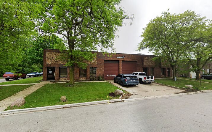 Pictures of Industrial property located at 801-803 Albion Ave, Schaumburg, IL 60193 for sales - image #1