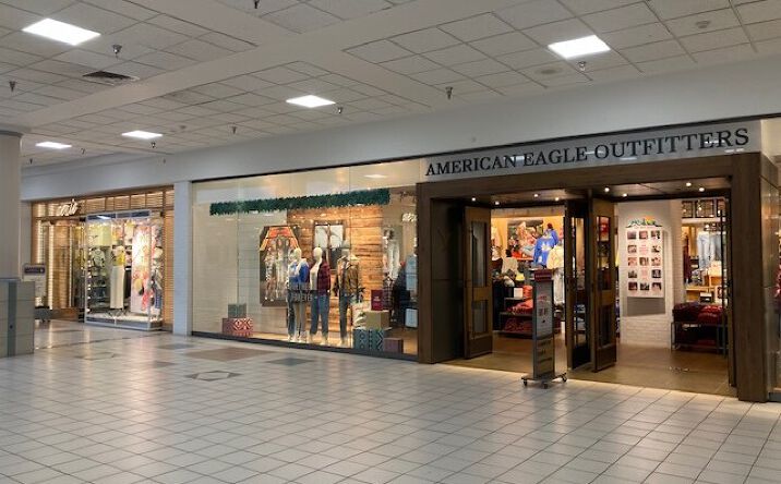 Pictures of Retail property located at 5580 Goods Ln, Altoona, PA 16602 for sales - image #1