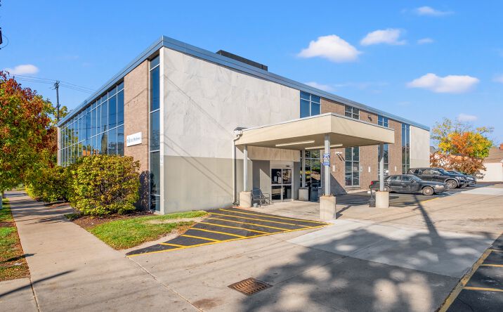 image of property at 801 CHERRY ST SE Grand Rapids MI 49506-1440