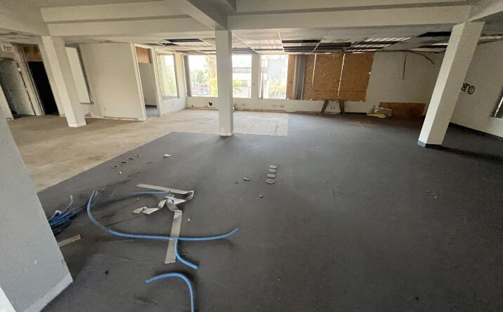 Pictures of Office property located at 1400 18th st, Bakersfield, CA 93301 for sales - image #1