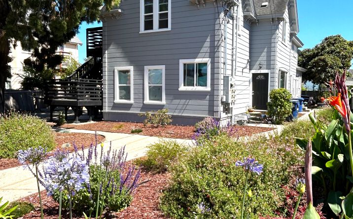 Pictures of Multifamily property located at 23 Ford St, Watsonville, CA 95076 for sales - image #1