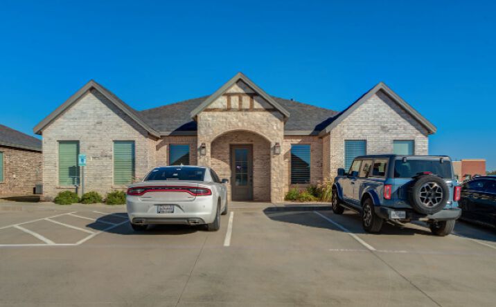 Pictures of Office property located at 2523 86th St, Lubbock, TX 79423 for sales - image #1