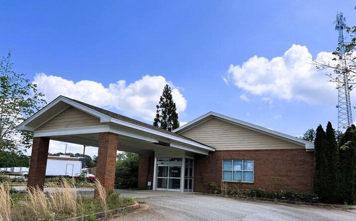 Pictures of Industrial, Office, Retail property located at 1002 Williams St, Hogansville, GA 30230 for sales - image #1
