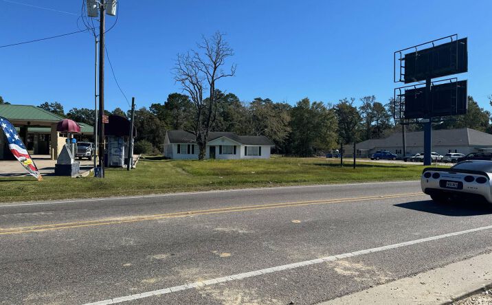 Pictures of Land property located at 27370 Walker South Rd, Walker, LA 70785 for sales - image #1