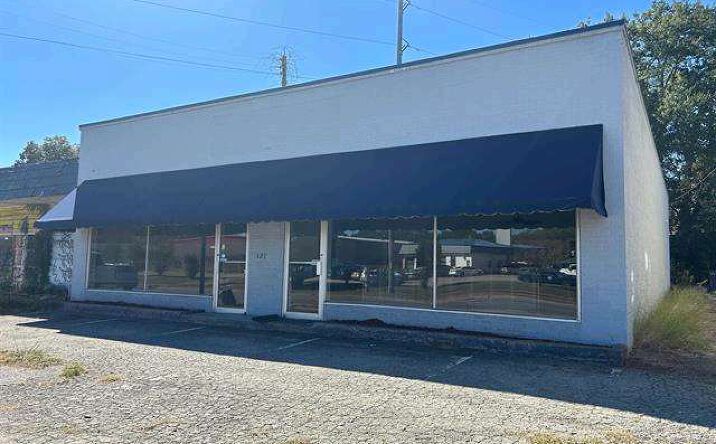 Pictures of Retail, Office, Industrial, Land property located at 121 S Glenwood Blvd, Tyler, TX 75702 for sales - image #1